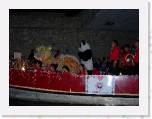ChristmasRiverParade29 * I love that bear! * 2272 x 1704 * (744KB)